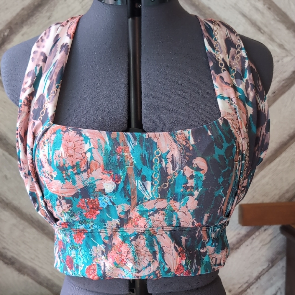 Floral Halter Top Noir E Blanc